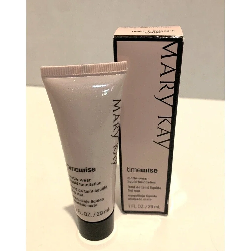 Mary Kay Timewise Matte Wear Liquid Foundation Ivory 5